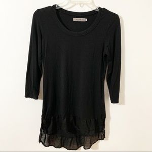 cailey 22 Hi-Lo Ruffled Hem Three Quarter Sleeve Rounded Neck Tunic Length Top